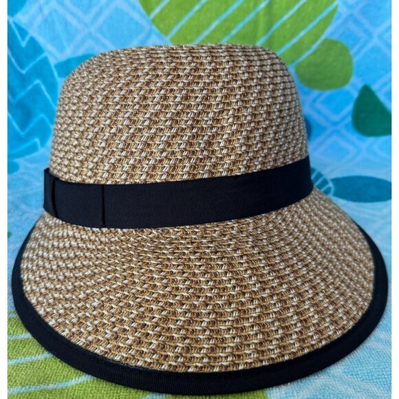 Vince Camuto Baseball Woven Straw Hat With Black Ribbon Trim - Picture 1 of 7